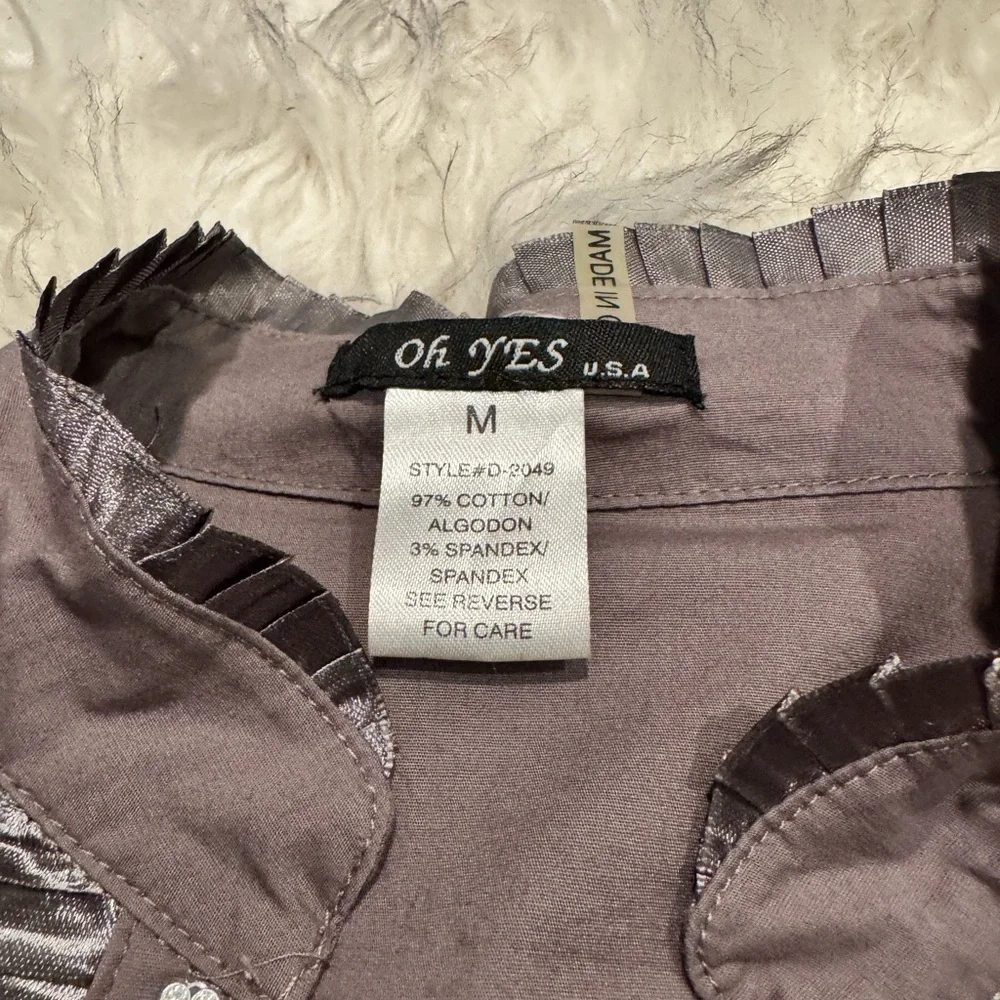 Oh Yes Gray Sheath Blouse with Mock Neck and Puff Sleeves - Picture 3 of 5